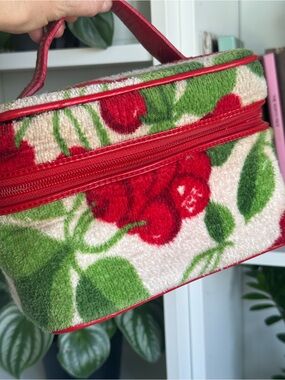 2002 Juicy Couture Cherry Print Train Case / Project Bag